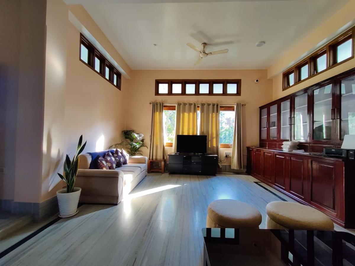 Joy'S Bnb Imphal Exterior foto